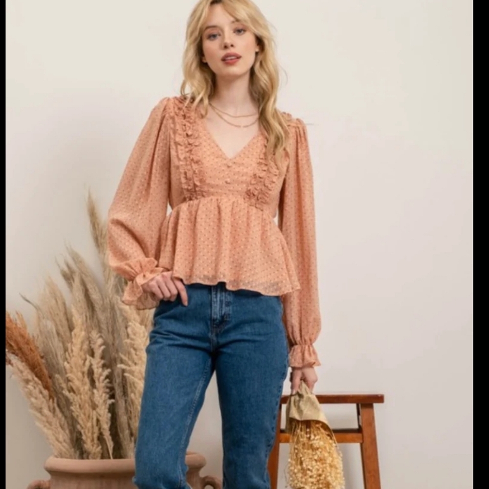 Mine womens top sz medium